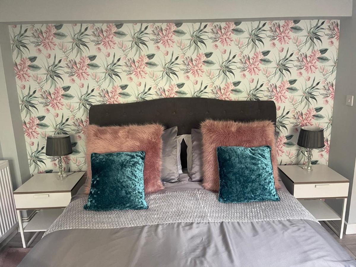 Entire 2 Bed Flat With Garden, Located Near Beach Apartman Brighton Kültér fotó